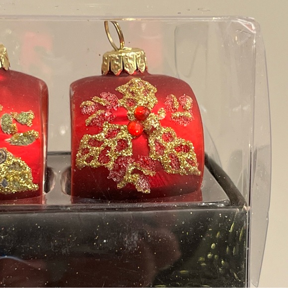 BOMBAY Company Christmas Ornament Shaped Place Card Holders Red Glass Set Of 10 - Picture 12 of 16